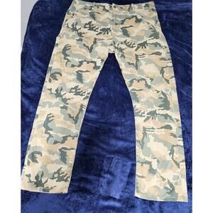 Levi’s Men’s 38x32 Camo Pants Woodland Utility Straight Leg White Tab Pre Owned